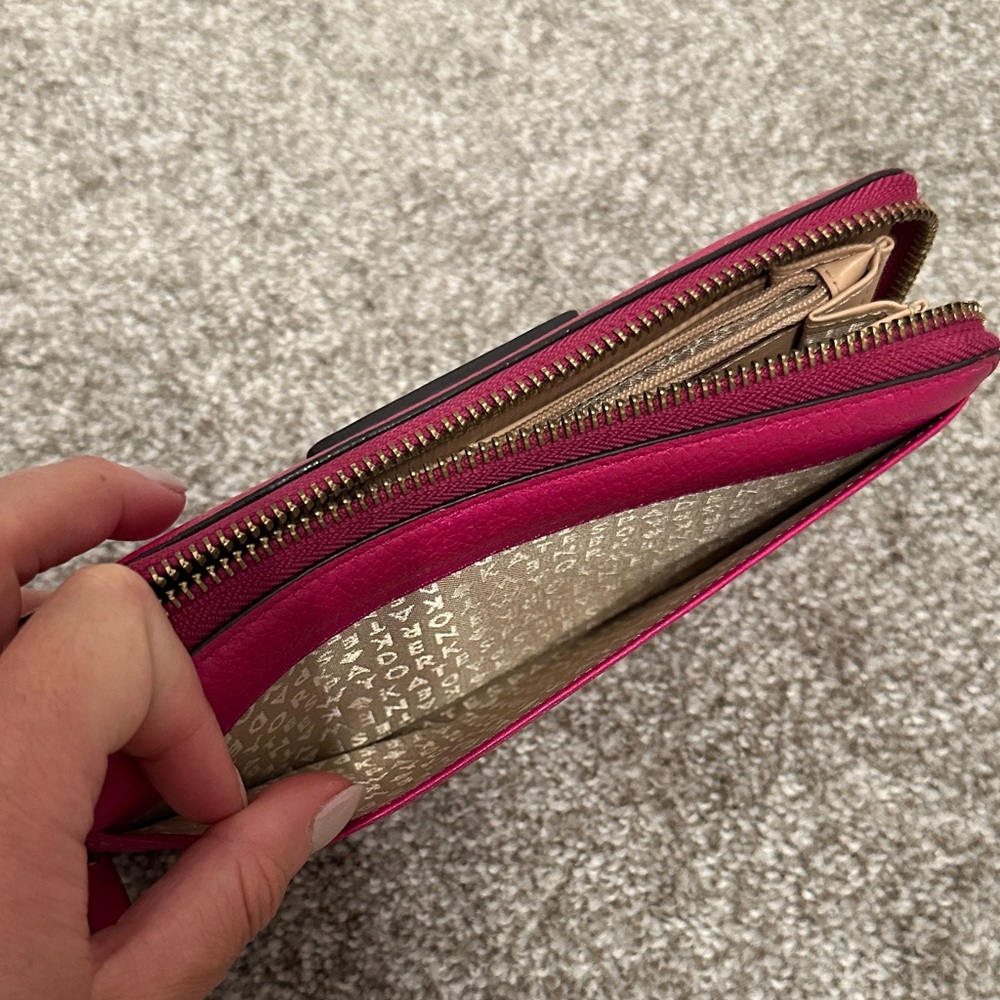 Kate Spade Fuchsia/Hot Pink Wallet - Picture 6 of 9